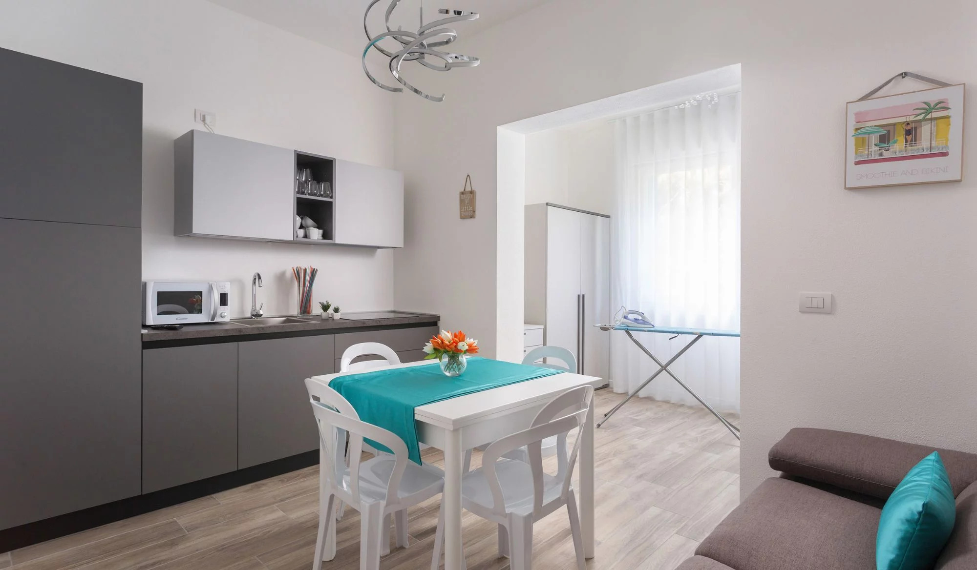 media.slide2_trilocaledeluxe_3mare_appartamentilevelecervia